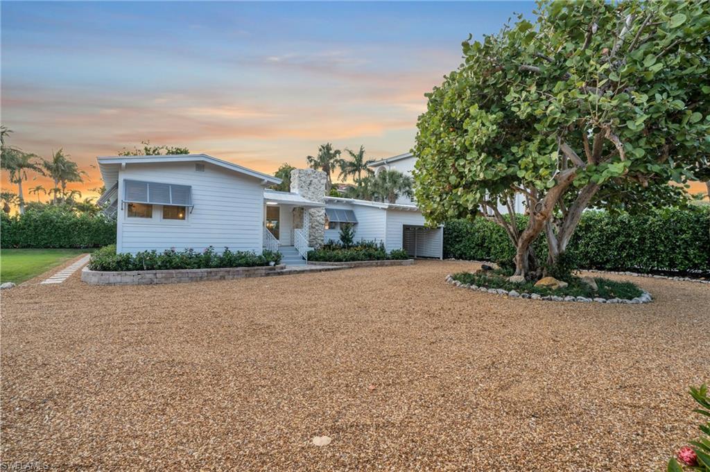 OLDE NAPLES - Residential Lease