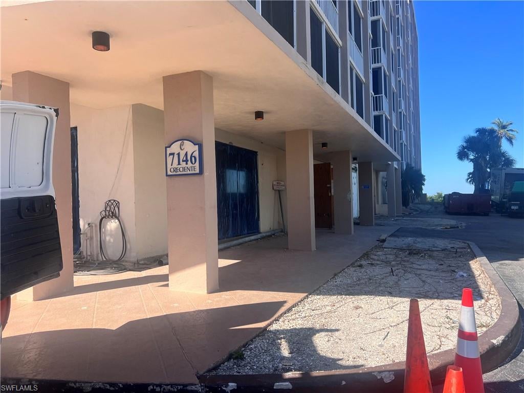CRECIENTE CONDO NORTH - Residential