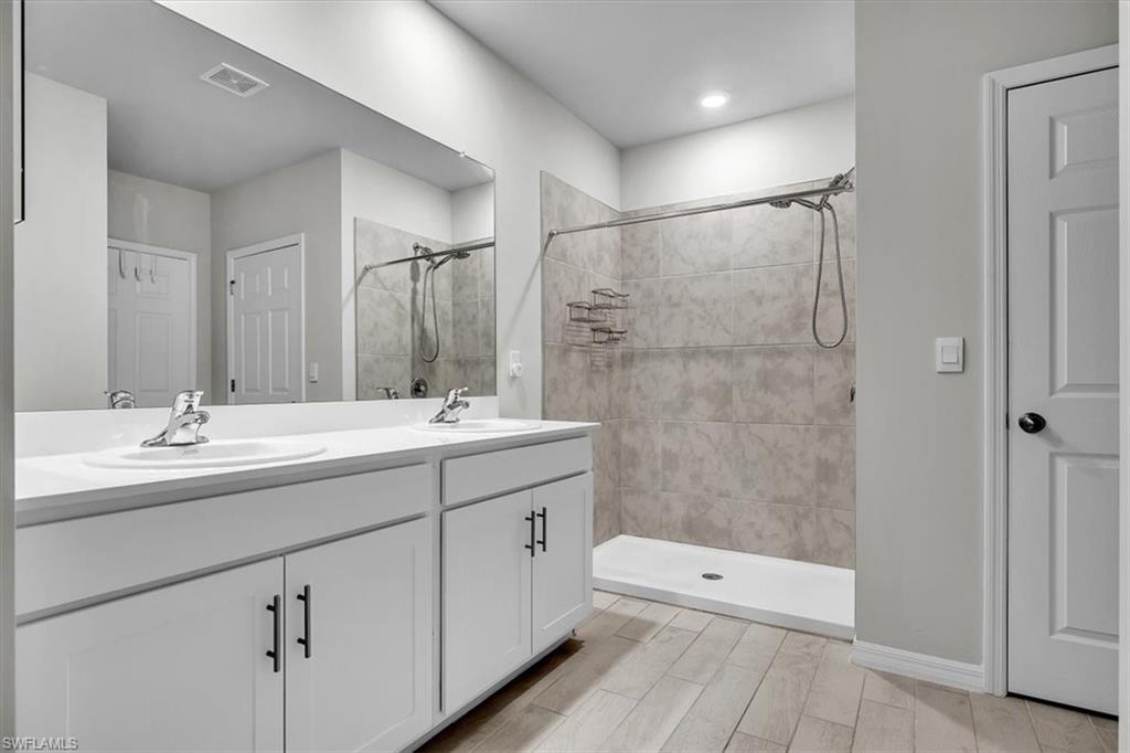 DEEP CREEK - Residential