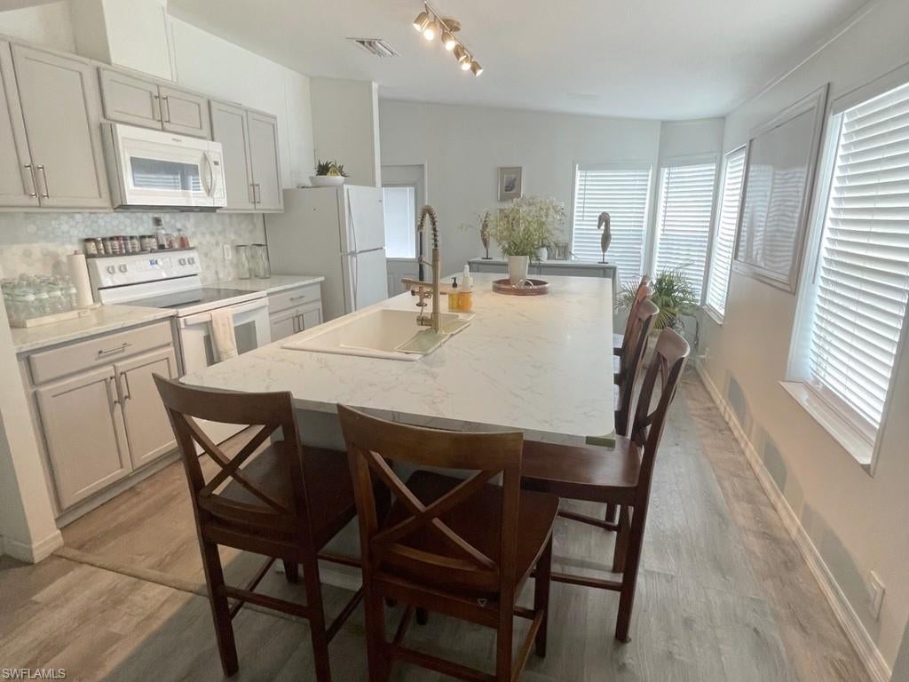 MONTURA RANCH ESTATES - Residential