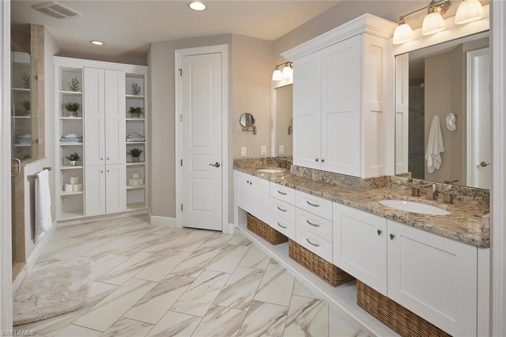 CIELO AT THE COLONY - Residential