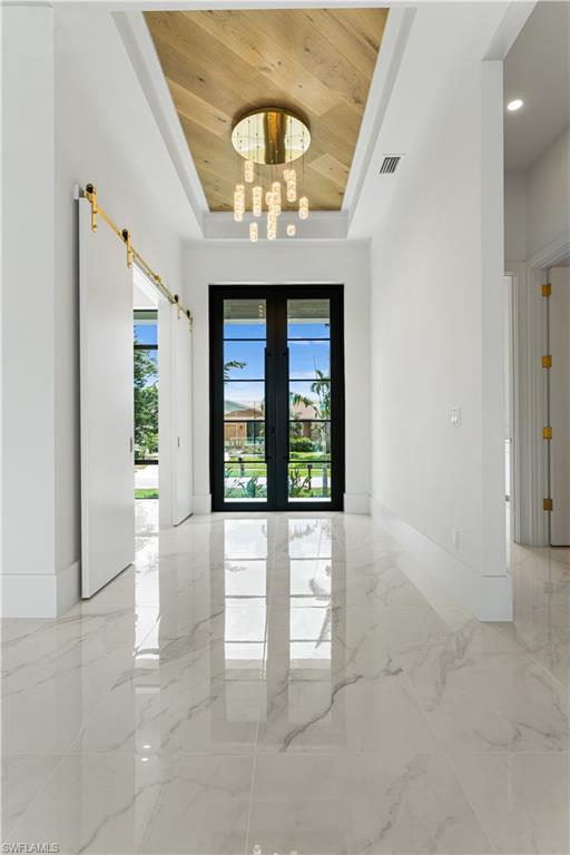 MARCO BEACH - Residential