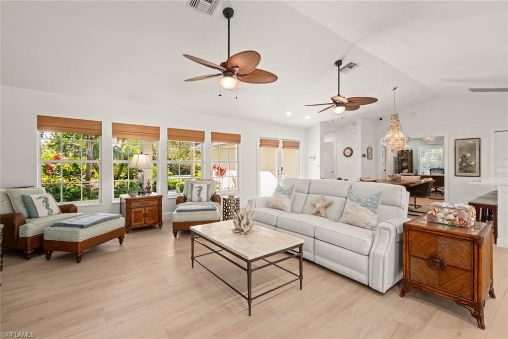 SANIBEL BAYOUS - Residential