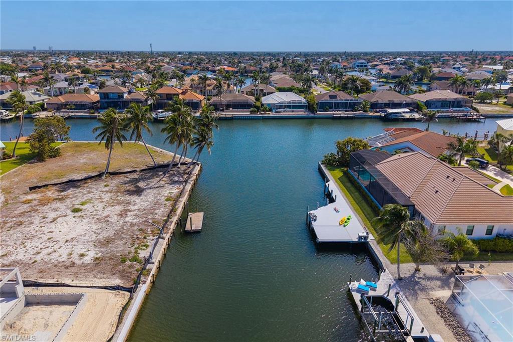 MARCO ISLAND - Land