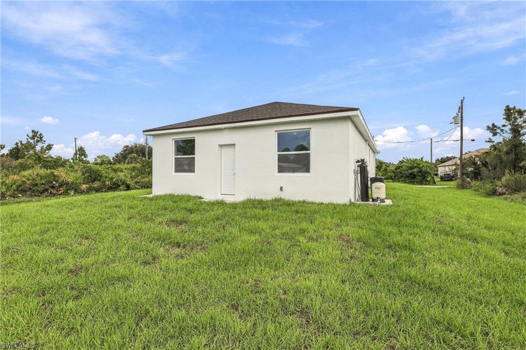 LEHIGH ACRES - Residential