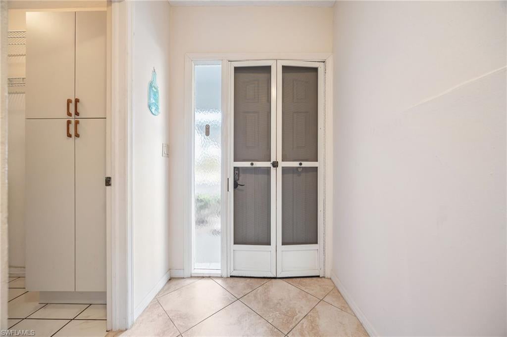 CAPTAINS HARBOR CONDO - Residential