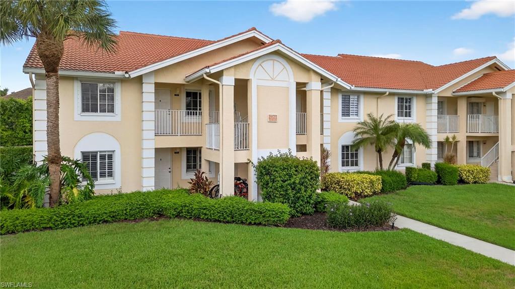 VILLAGES AT EMERALD LAKES - Residential Lease
