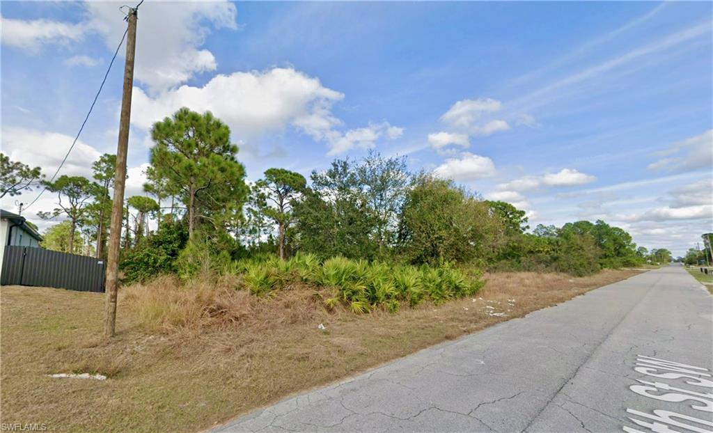 LEHIGH ACRES - Land