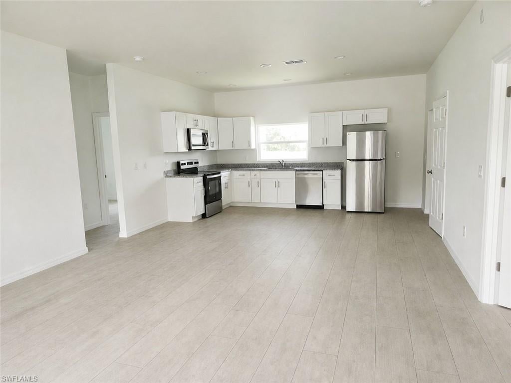 LEHIGH ACRES - Residential Lease