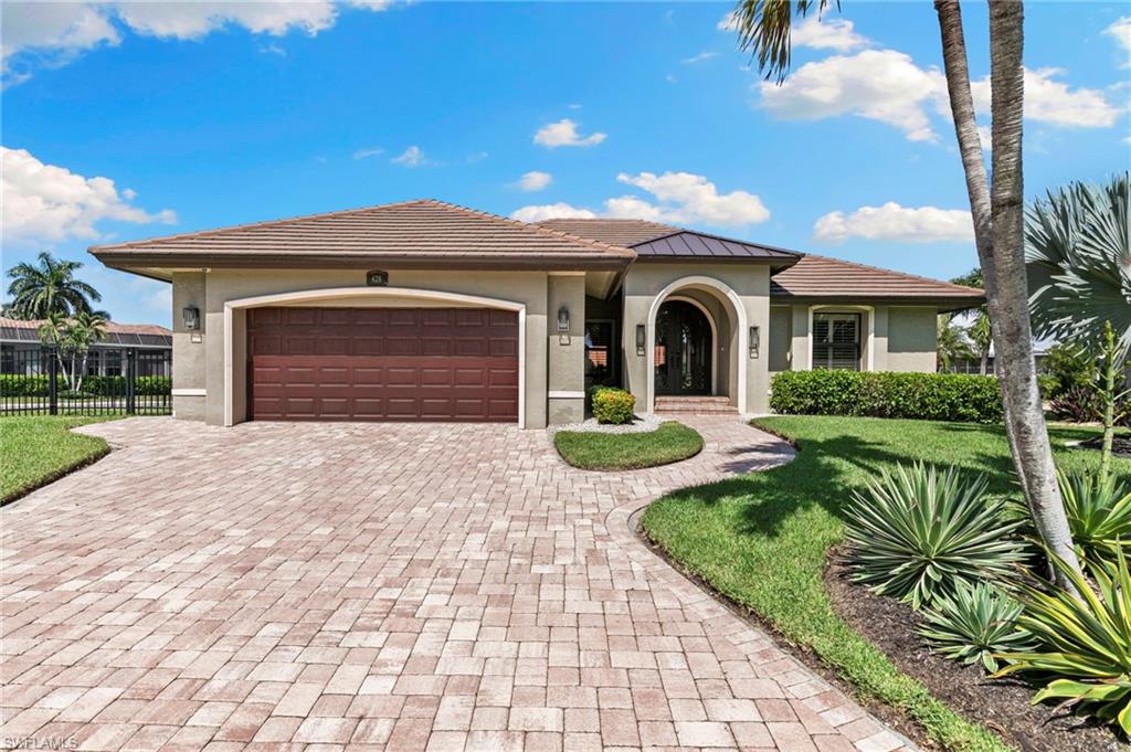 MARCO BEACH - Residential
