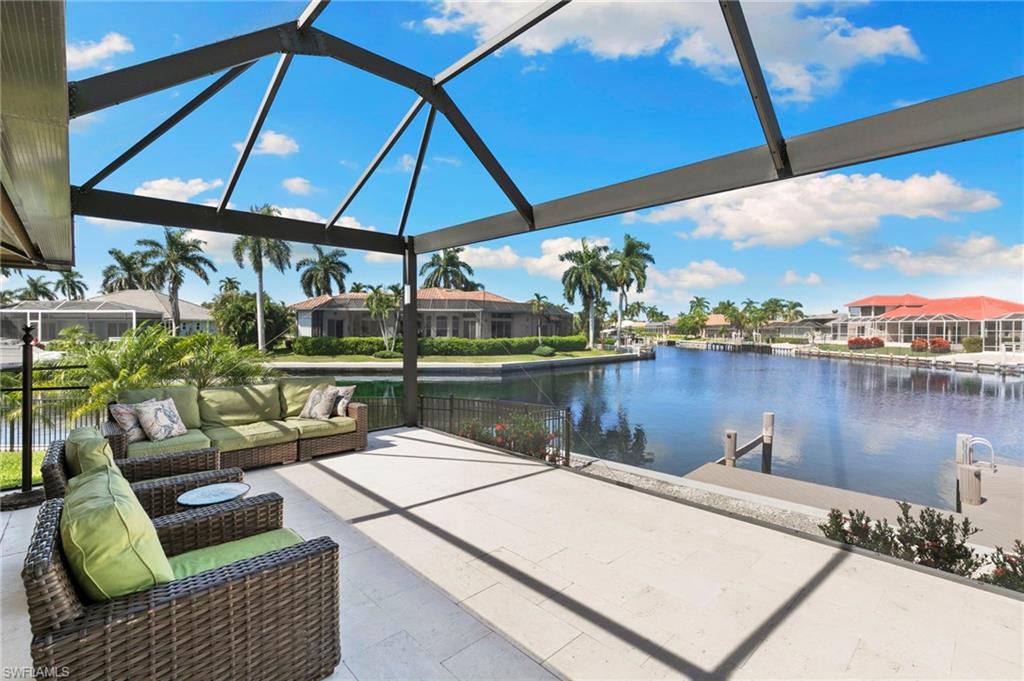 MARCO BEACH - Residential