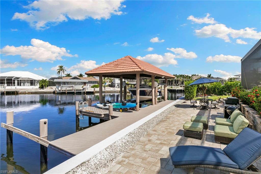MARCO BEACH - Residential