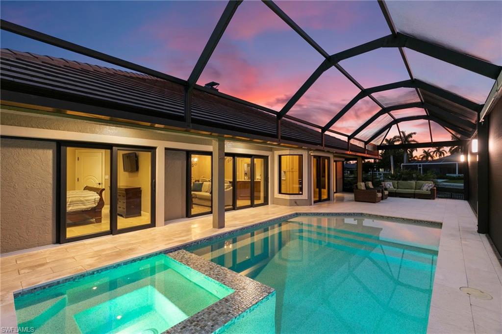 MARCO BEACH - Residential