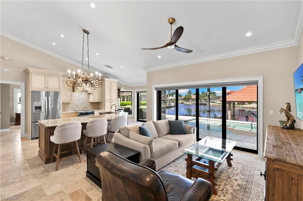 MARCO BEACH - Residential
