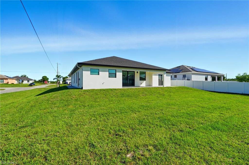 LEHIGH ACRES - Residential