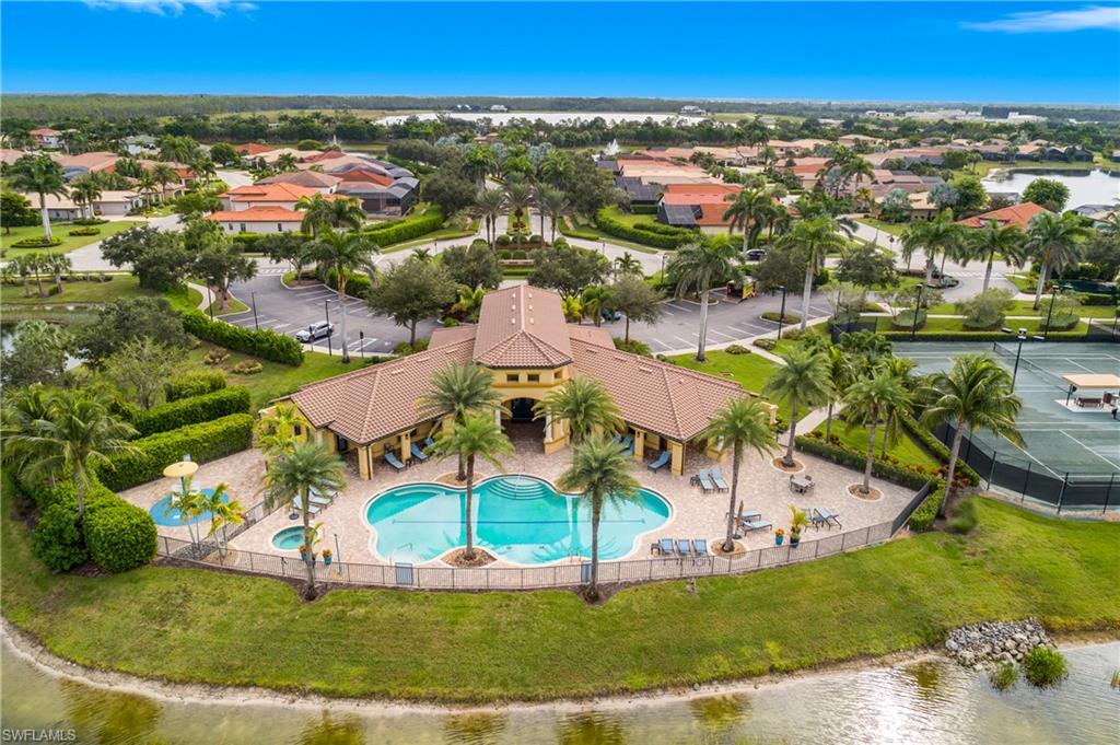 BONITA LAKES - Residential