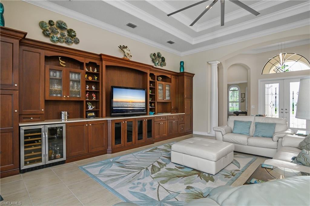 BONITA LAKES - Residential