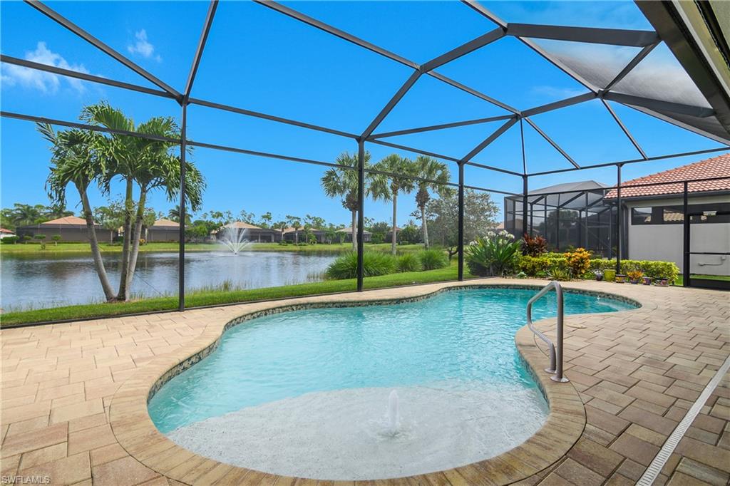 BONITA LAKES - Residential