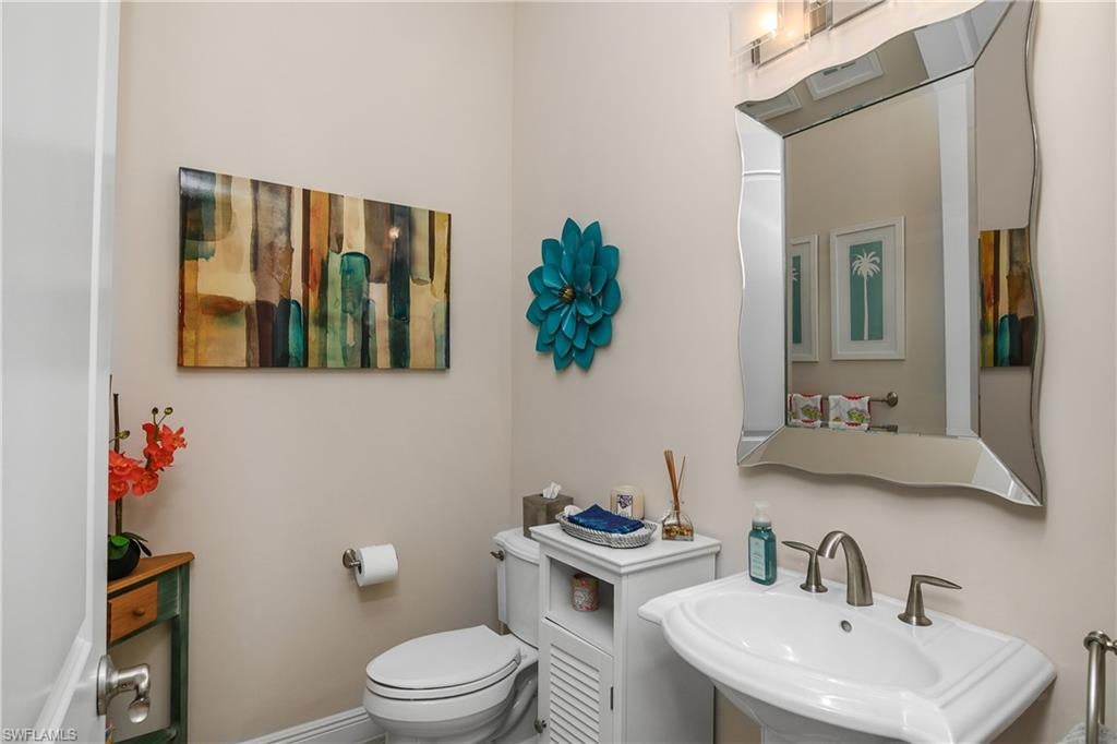 BONITA LAKES - Residential