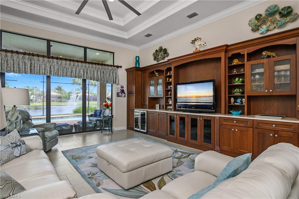 BONITA LAKES - Residential