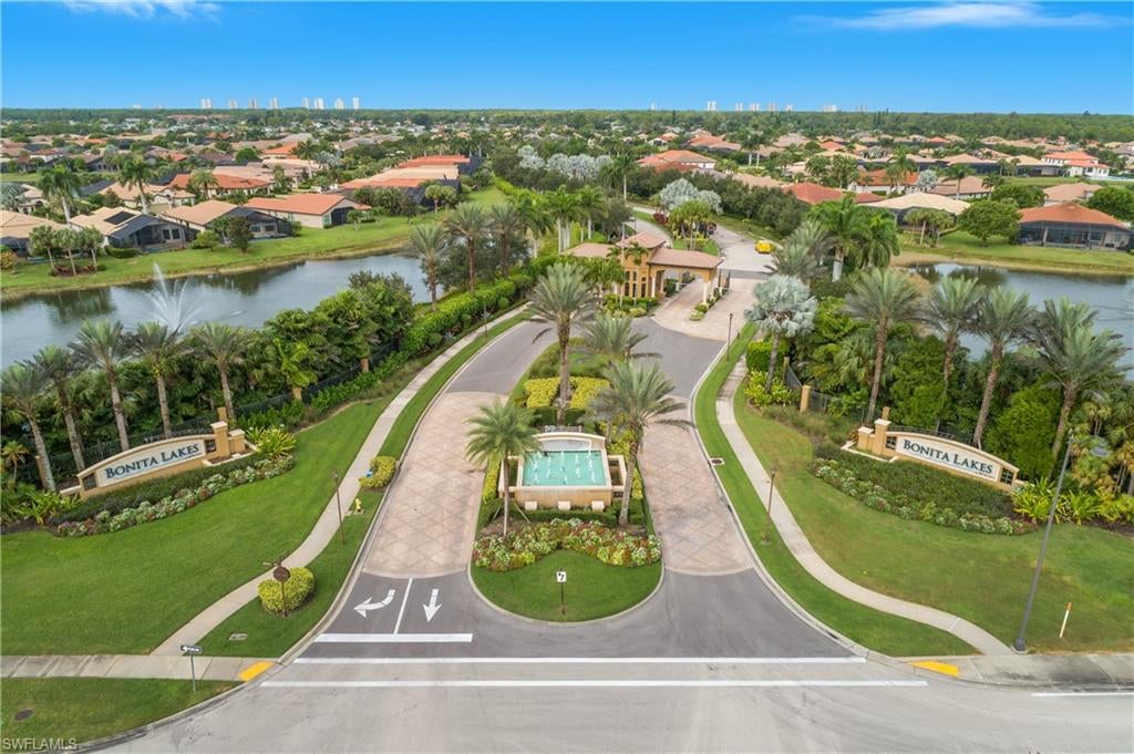 BONITA LAKES - Residential