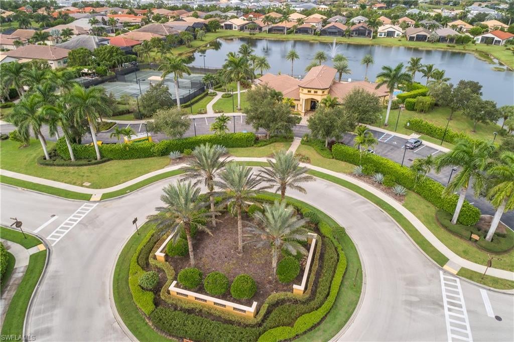 BONITA LAKES - Residential