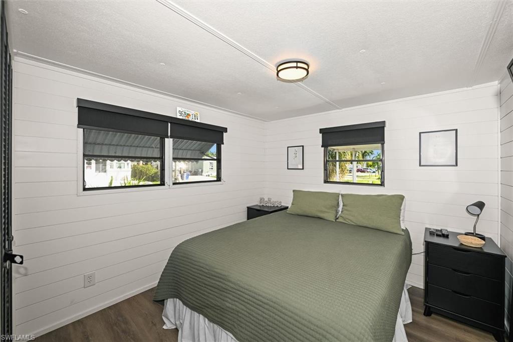 IONA GARDENS - Residential
