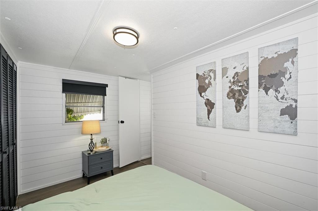 IONA GARDENS - Residential