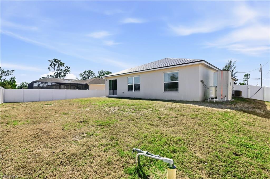 GATOR CIRCLE - Residential