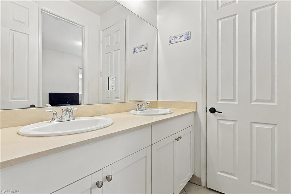 MAPLE RIDGE - Residential