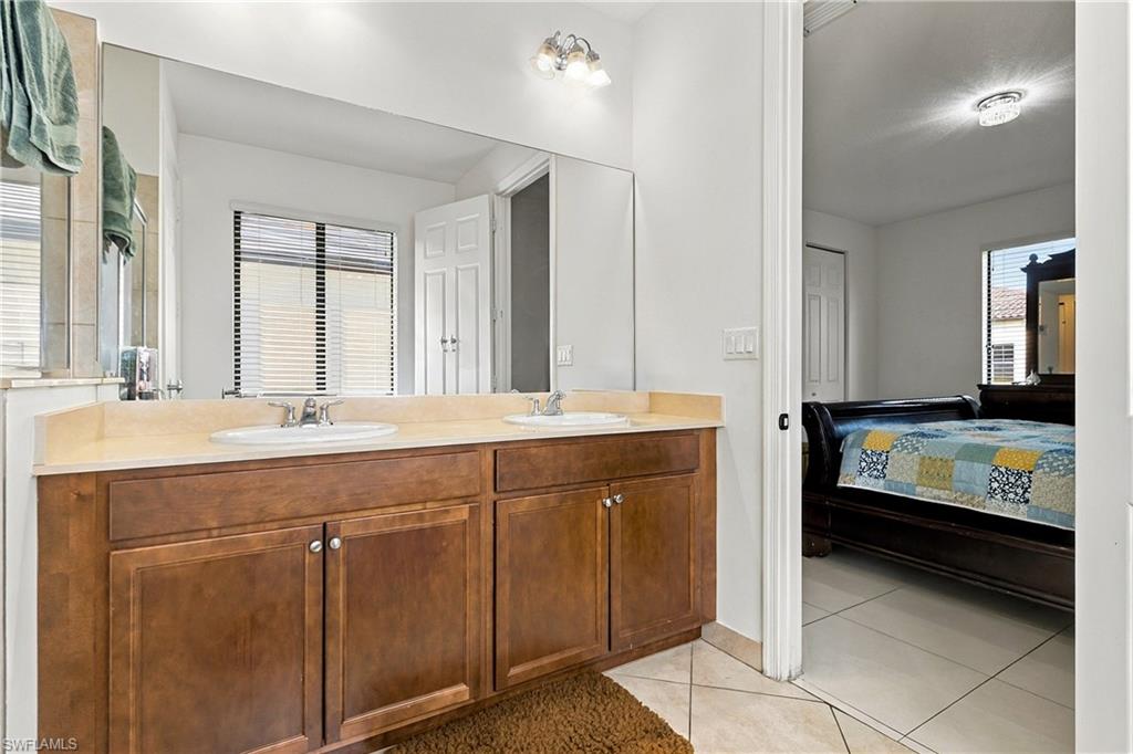 MAPLE RIDGE - Residential