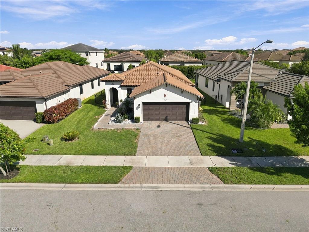 MAPLE RIDGE - Residential