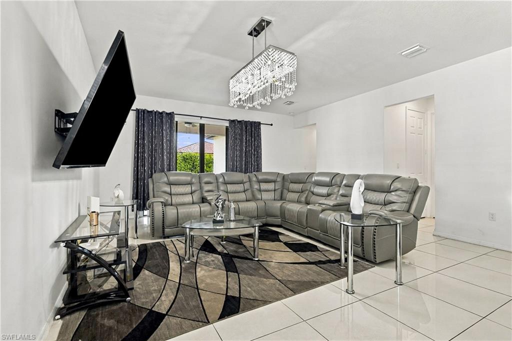 MAPLE RIDGE - Residential