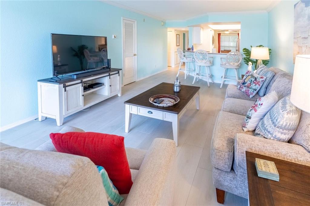 WIGGINS LAKES AND PRESERVES - Residential Lease