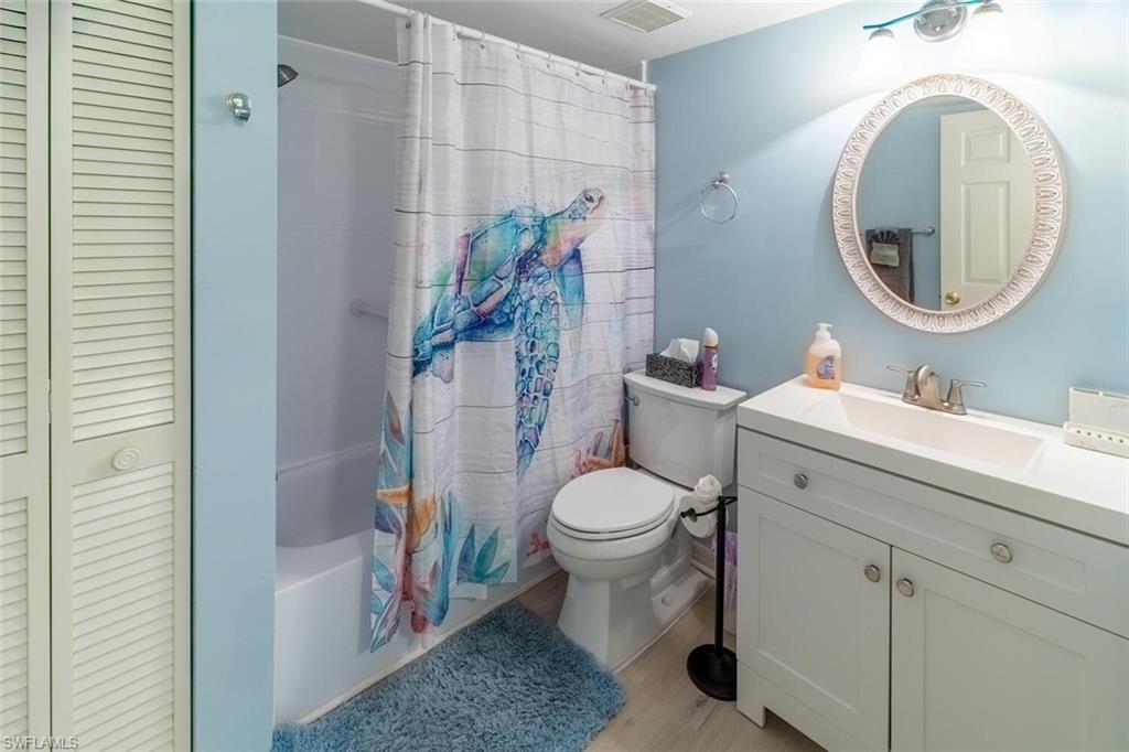 WIGGINS LAKES AND PRESERVES - Residential Lease
