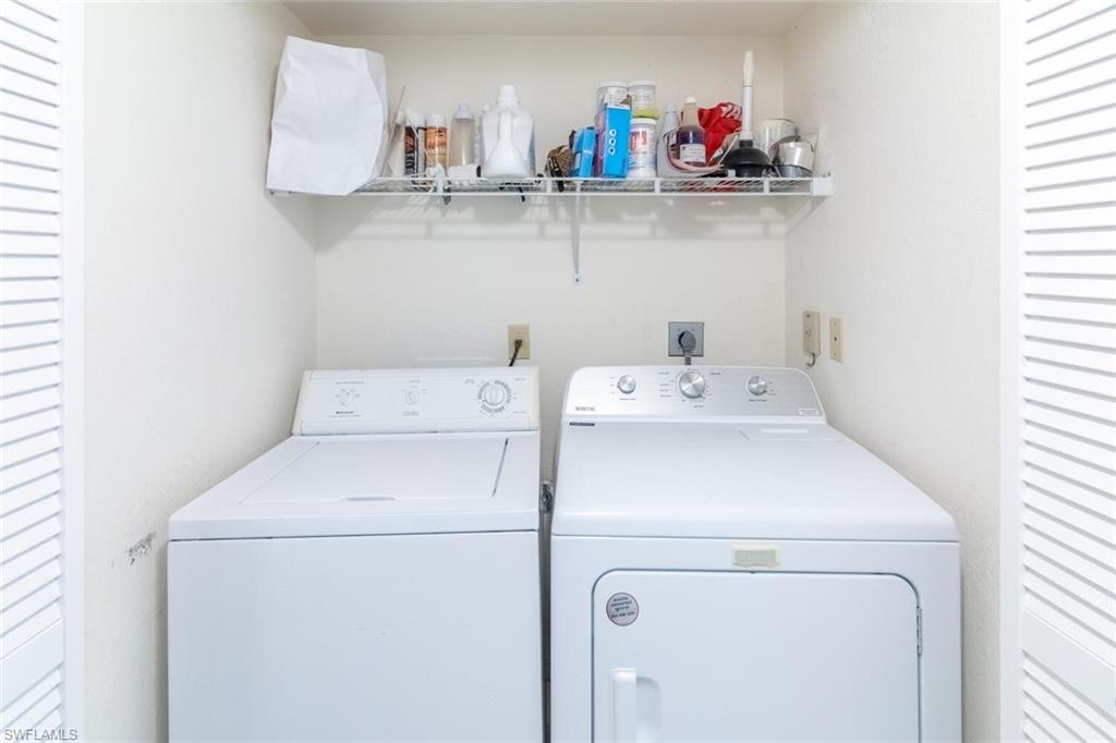 WIGGINS LAKES AND PRESERVES - Residential Lease