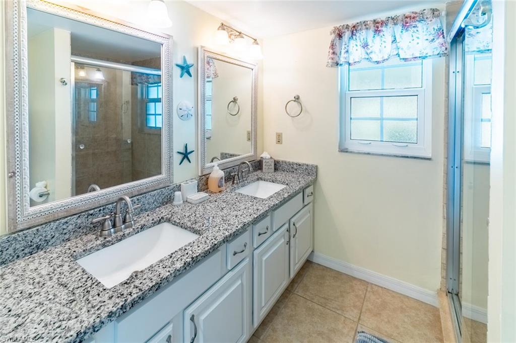 WIGGINS LAKES AND PRESERVES - Residential Lease