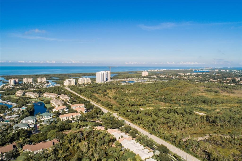 WIGGINS LAKES AND PRESERVES - Residential Lease