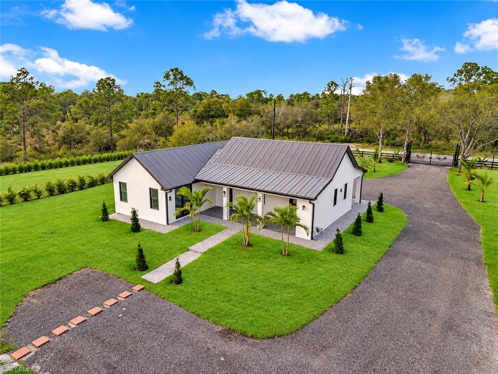 MONTURA RANCH ESTATES - Residential