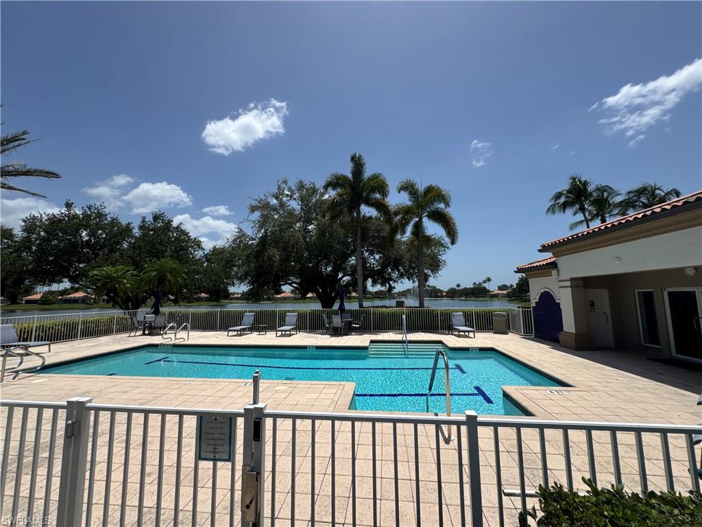 VILLAGE WALK - Residential Lease
