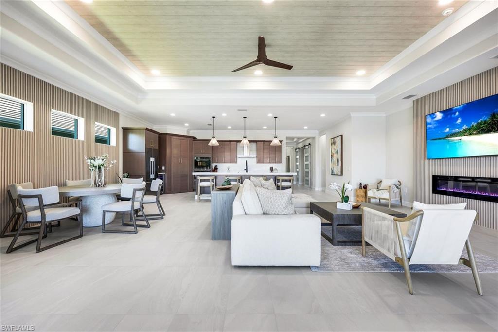 ISLES OF COLLIER PRESERVE - Residential