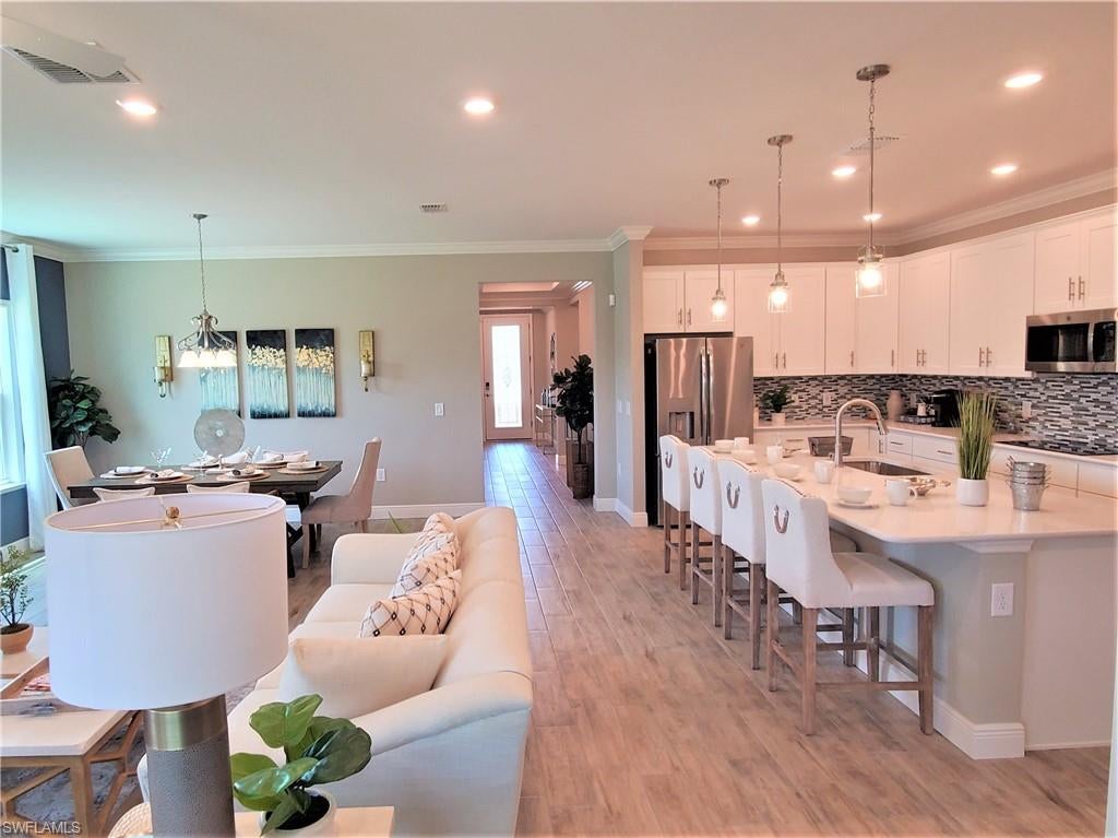 BRIGHTWATER - Residential