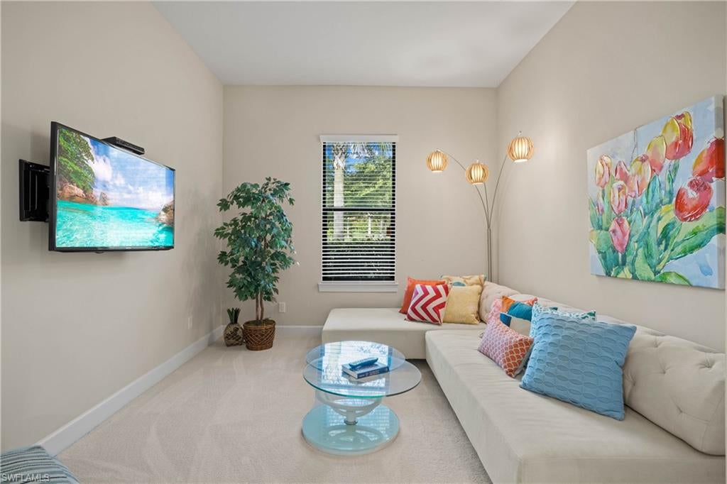 PEBBLE POINTE - Residential