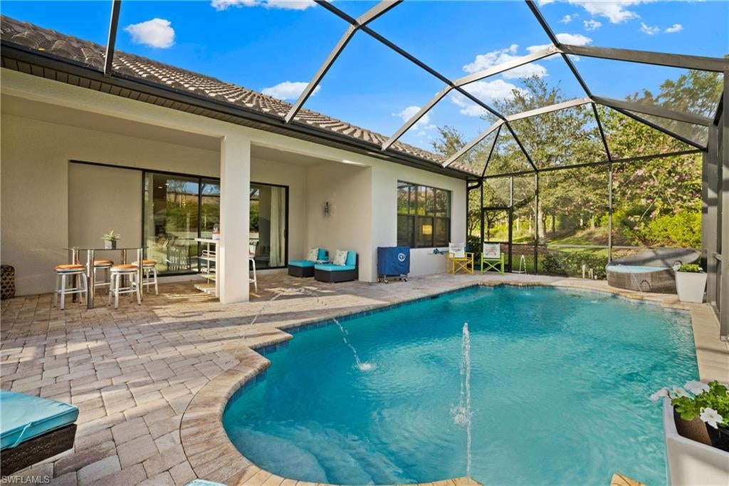PEBBLE POINTE - Residential