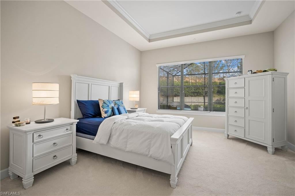 PEBBLE POINTE - Residential