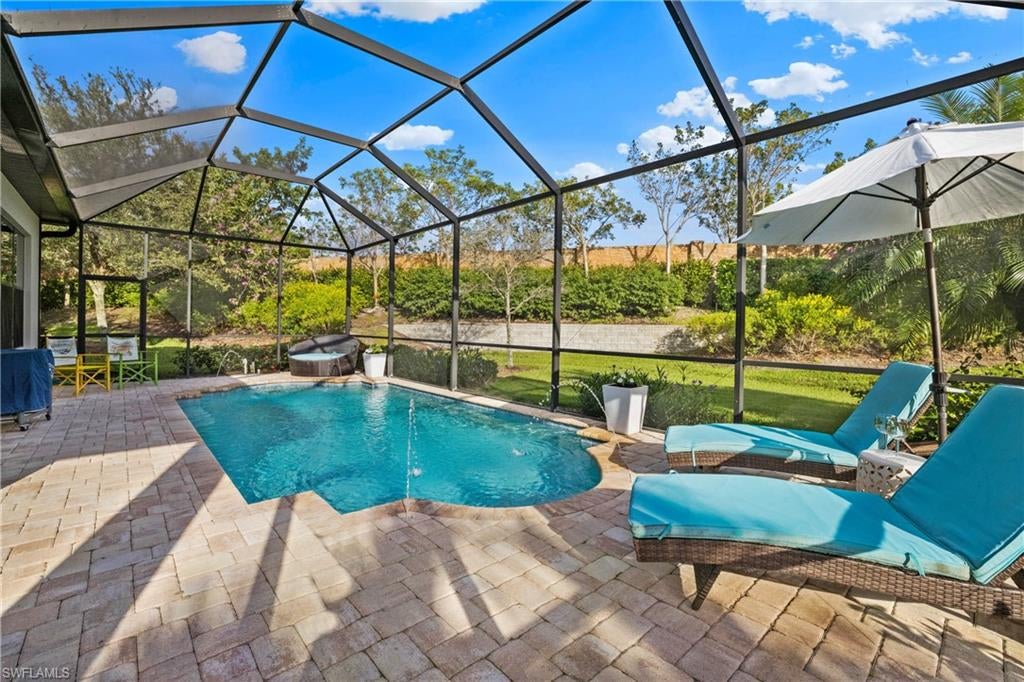 PEBBLE POINTE - Residential