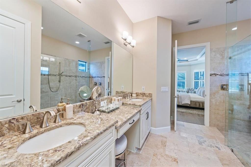 PEBBLE POINTE - Residential
