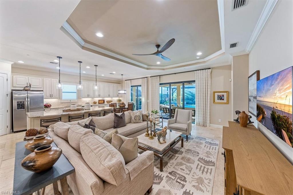 PEBBLE POINTE - Residential