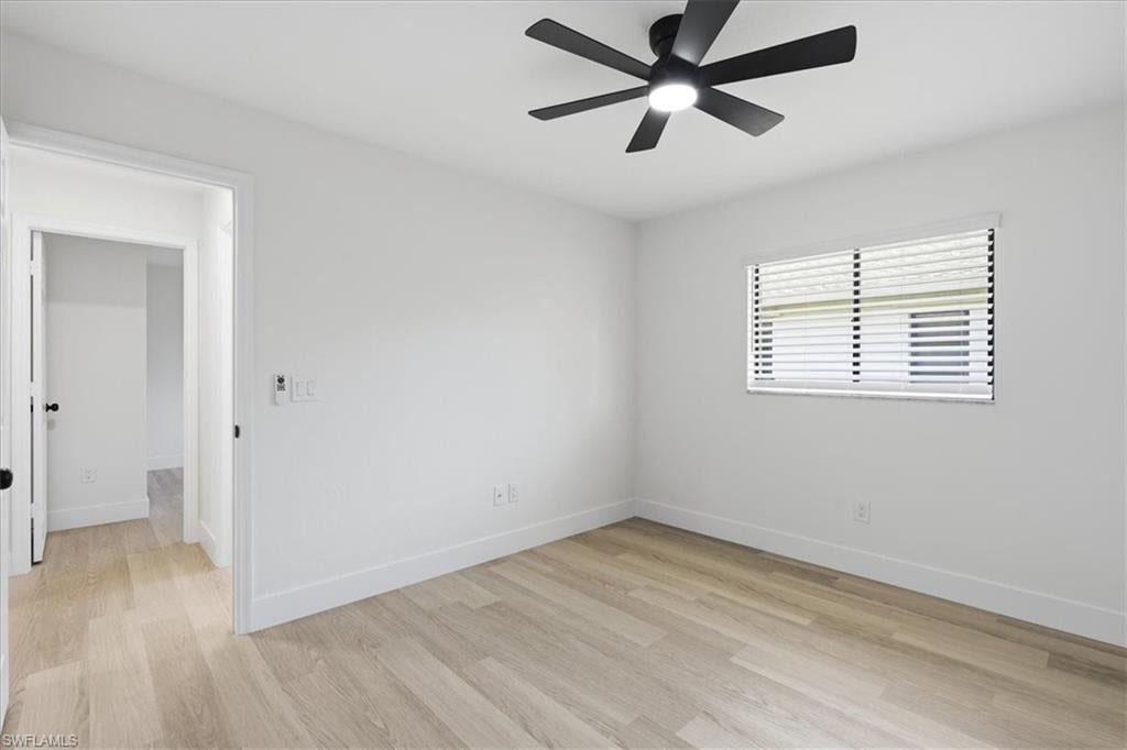 COUNTRY OAKS - Residential