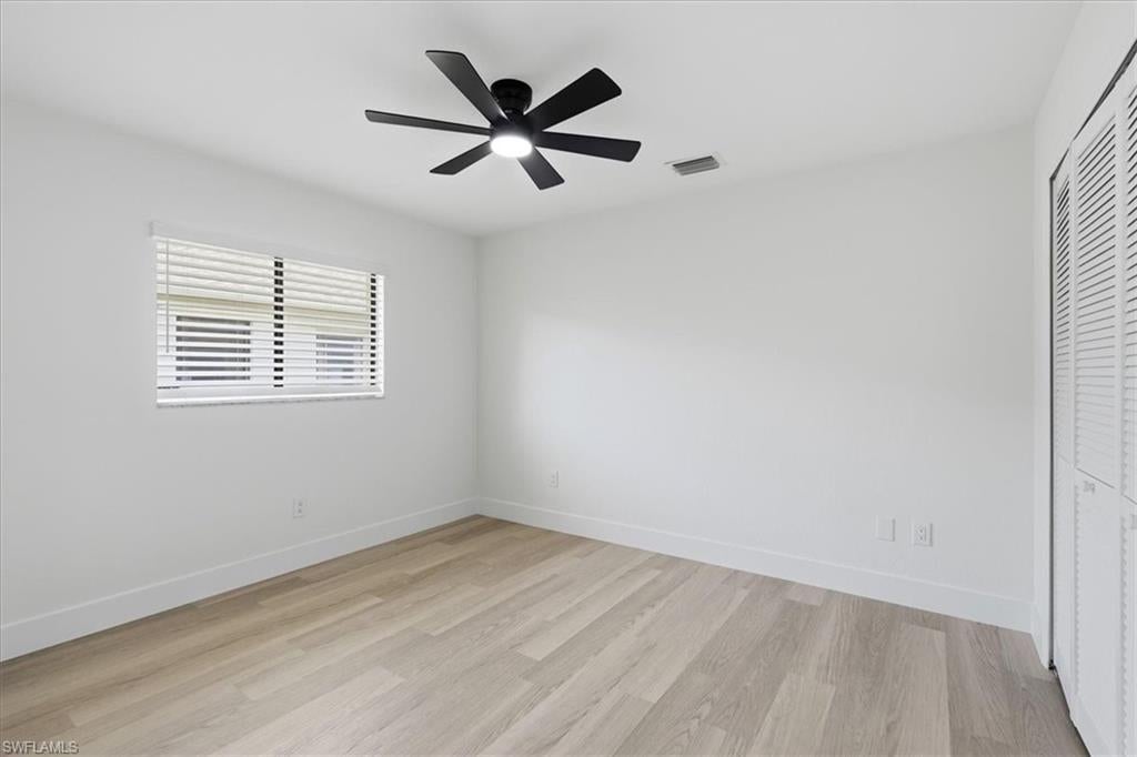 COUNTRY OAKS - Residential